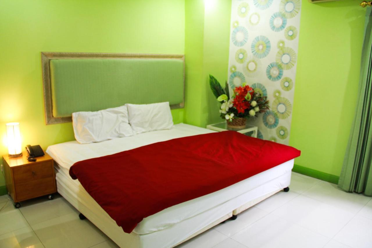 Deluxe Double Room with Sea View