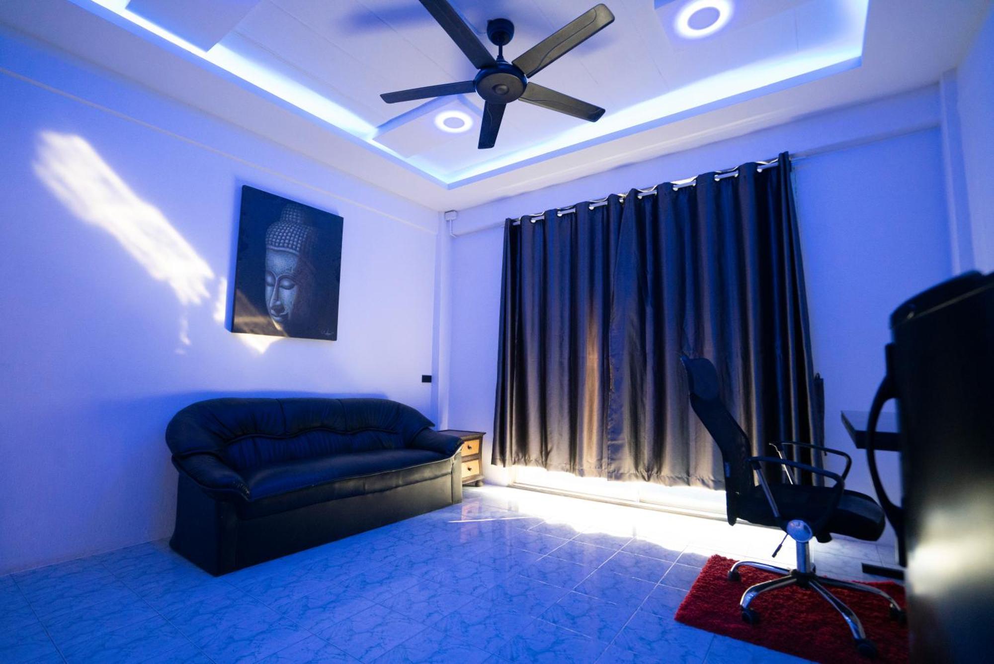 Double or Twin Room Balcony